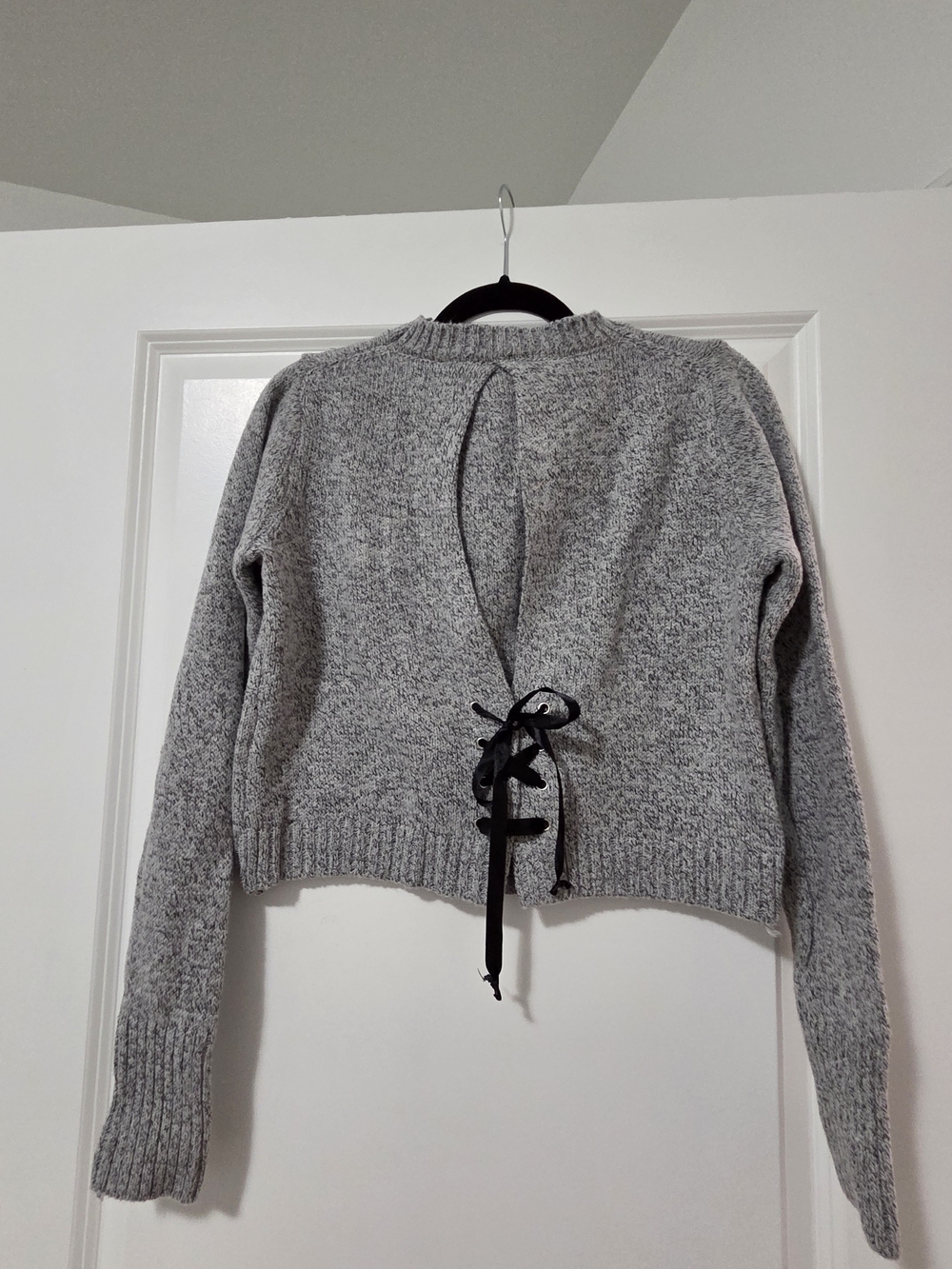 Lace Tie Back Crewneck Sweater - Gray